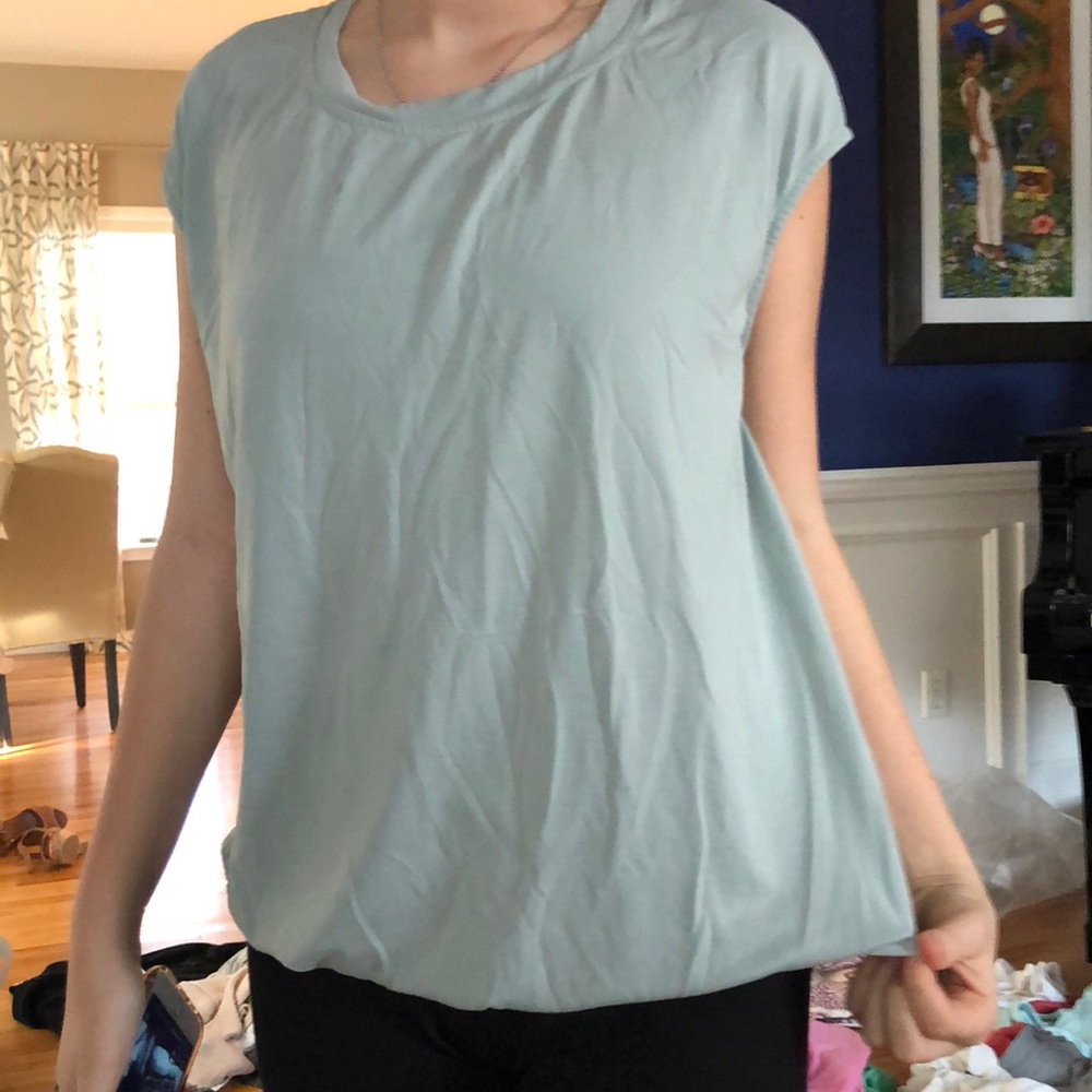 Eri+Ali blue tee shirt